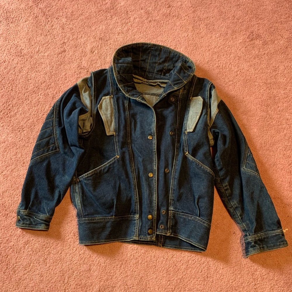 Vintage Jean Jacket.  Size S